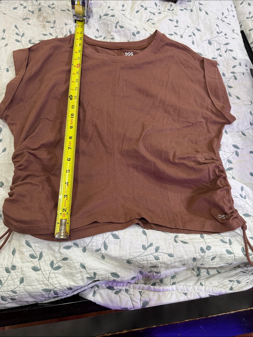 DSG Brown Ruched-Side Crop Tee - Picture 5 of 7